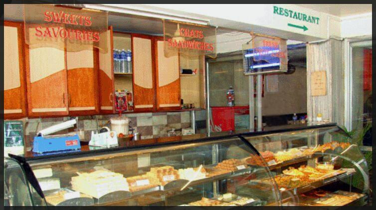 Hotel Anand Vihar Bangalore Bagian luar foto